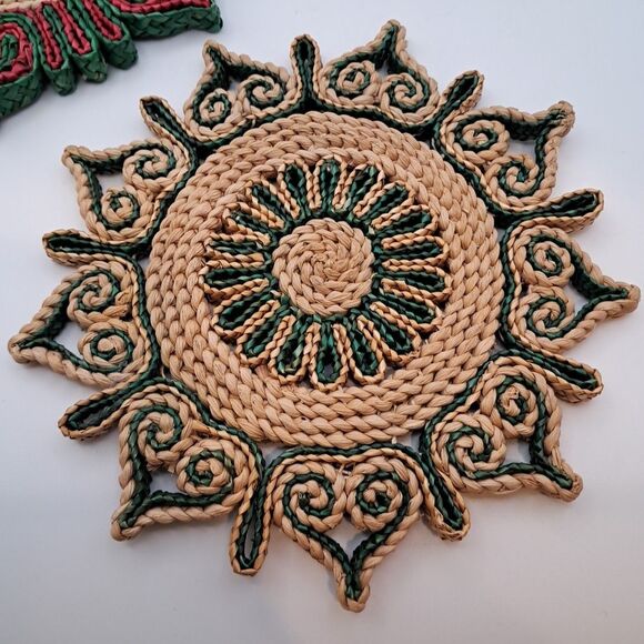 Vtg Lot Of 3 Straw Trivets Hot Pad Boho Christmas Hippie Scandinavian Red Green - Picture 3 of 7